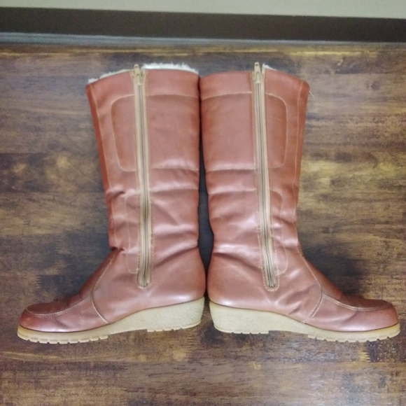 Vintage L.L. Bean Quilted Leather Boots - Picture 6 of 8